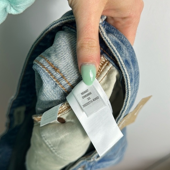 NWT Madewell Relaxed Destructed Edition Denim Shorts Size 33 - Picture 7 of 12